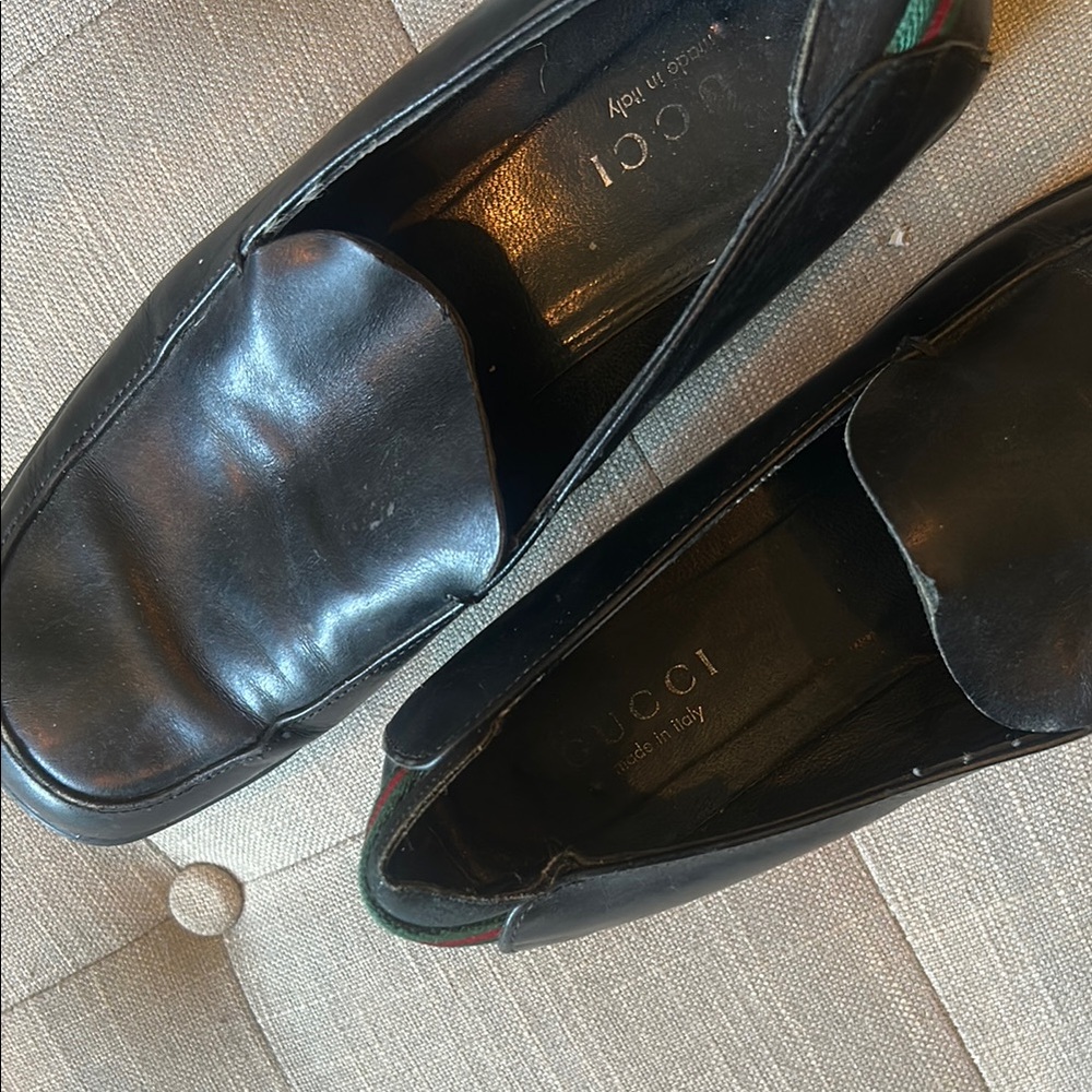 GUCCI Black Leather Signature Stripe Slip On Loafer Dress Shoes Size 9.5 D - Picture 2 of 10
